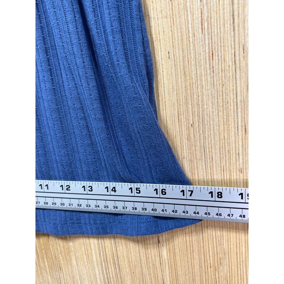 Lauren Conrad - Women's Blue Shirt Round Neckline - Small - Picture 8 of 15